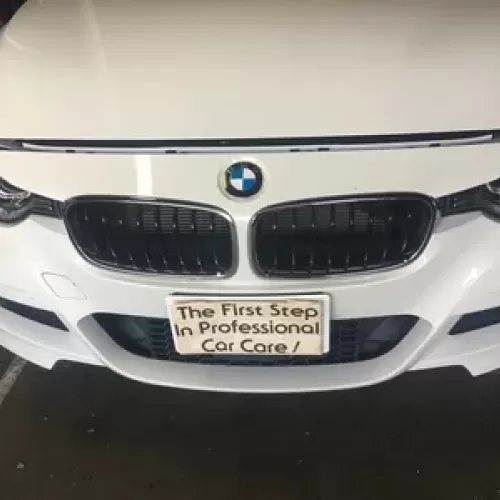 20211116、BMWのフロントグリルの交換のサムネイル